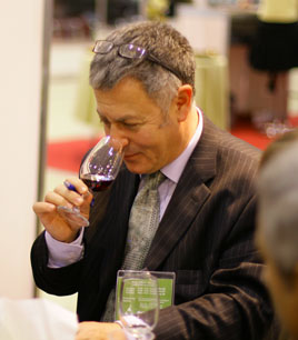   / Russian Wine Fair       