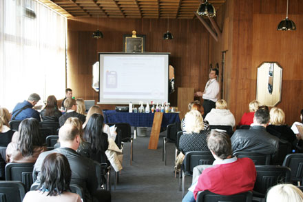  13-� ������������� �������� � ����������� ��������� ������� ���������� � �����-���������� 